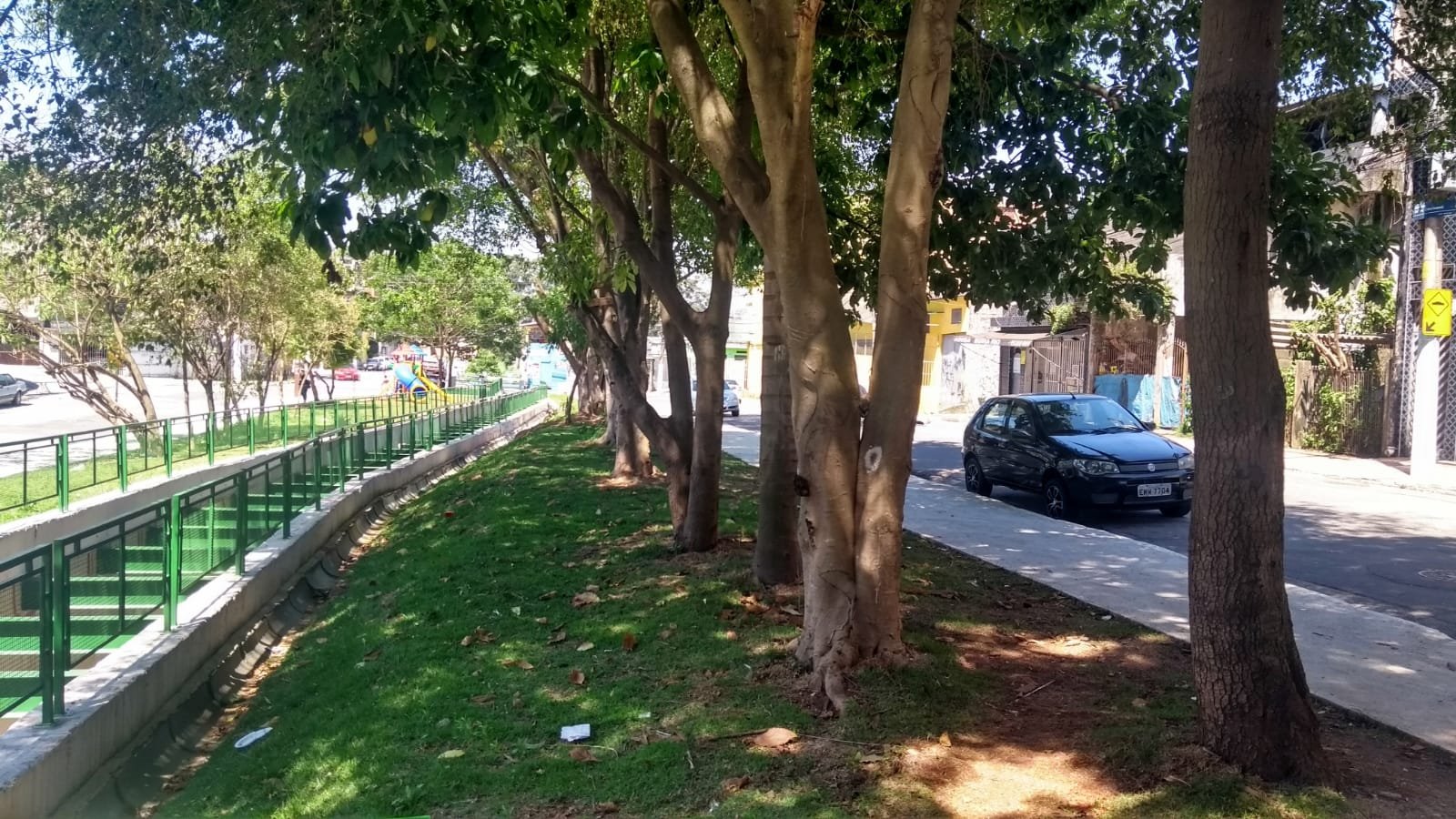 Casa ampla em Itaquera com garagem e edícula, Casa à Venda em Itaquera com Edícula – Próxima à Futura Estação Linha 14 da CPTM